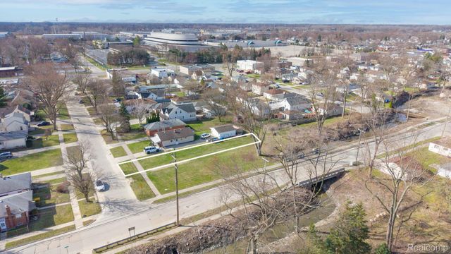 00 Merrick, Dearborn Heights, MI 48125