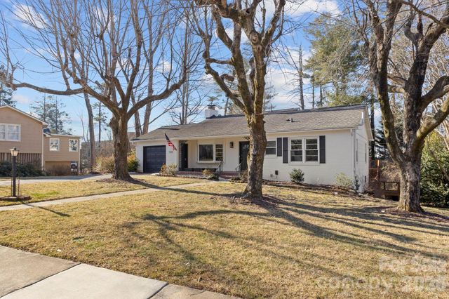 1223 Oakland Street, Hendersonville, NC 28792