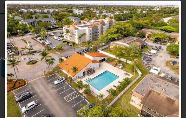 6195 NW 186th Street 403, Hialeah, FL 33015