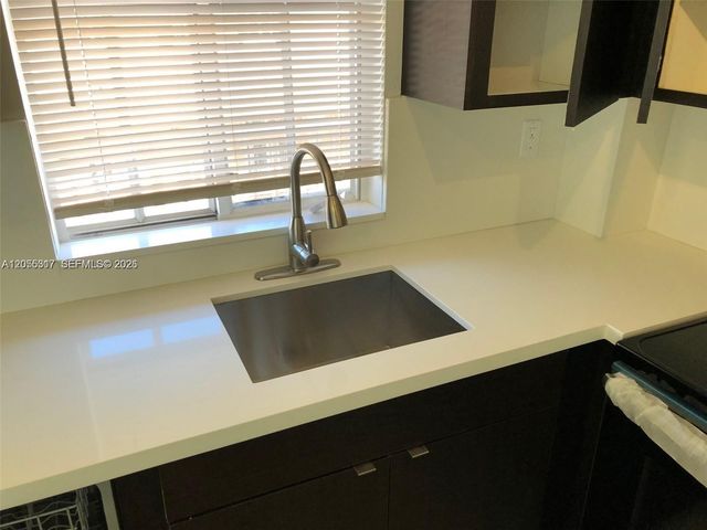6195 NW 186th Street 403, Hialeah, FL 33015
