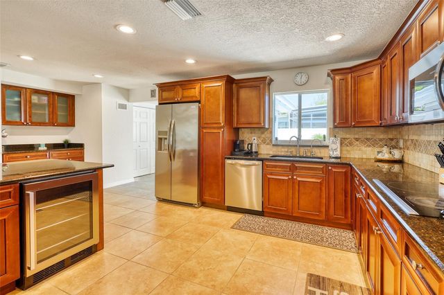 2605 SUNNYBROOK DRIVE, Sarasota, FL 34239