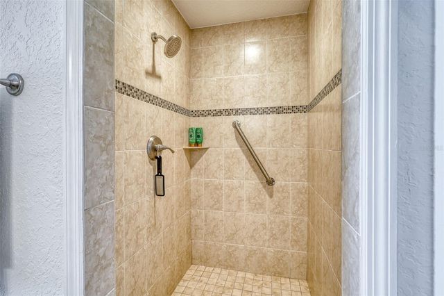 2605 SUNNYBROOK DRIVE, Sarasota, FL 34239