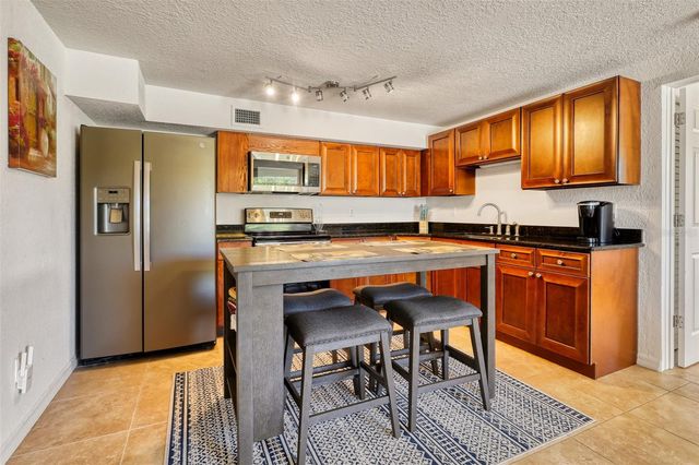 2605 SUNNYBROOK DRIVE, Sarasota, FL 34239