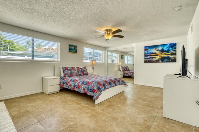 2605 SUNNYBROOK DRIVE, Sarasota, FL 34239