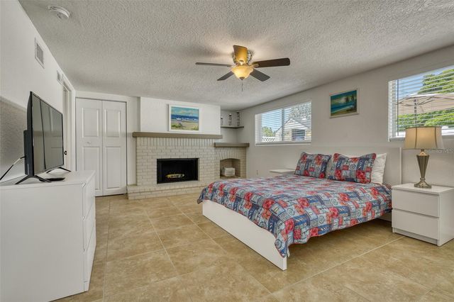 2605 SUNNYBROOK DRIVE, Sarasota, FL 34239