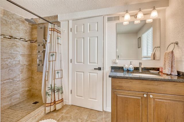 2605 SUNNYBROOK DRIVE, Sarasota, FL 34239