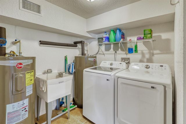 2605 SUNNYBROOK DRIVE, Sarasota, FL 34239