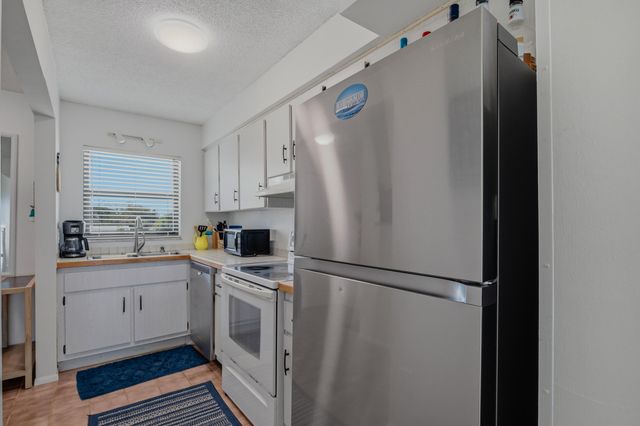 1300 Seaway Drive C7, Fort Pierce, FL 34949