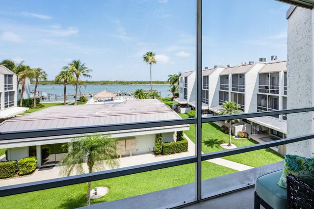 1300 Seaway Drive C7, Fort Pierce, FL 34949