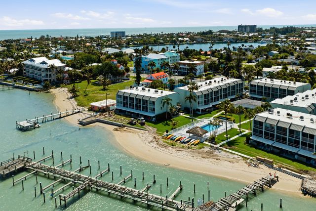 1300 Seaway Drive C7, Fort Pierce, FL 34949