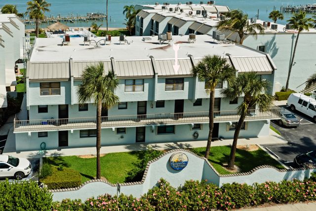 1300 Seaway Drive C7, Fort Pierce, FL 34949