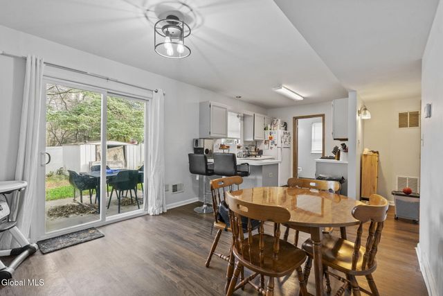 13 Weathercrest Drive, Scotia, NY 12302