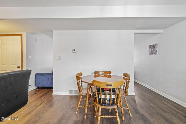 13 Weathercrest Drive, Scotia, NY 12302