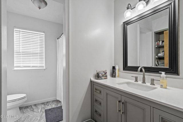 13 Weathercrest Drive, Scotia, NY 12302