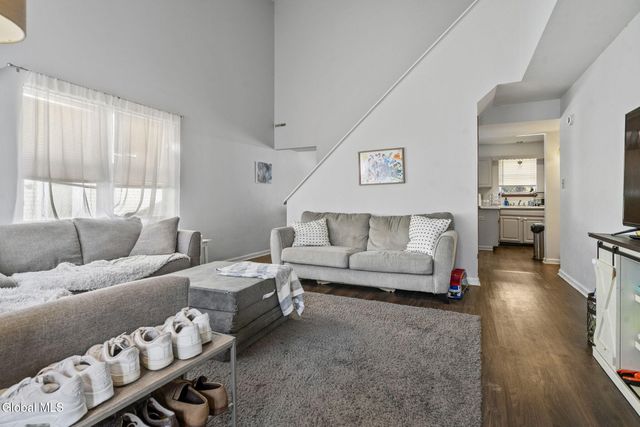 13 Weathercrest Drive, Scotia, NY 12302