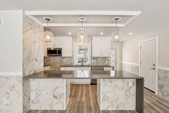 8106 Monroe STREET, Burlington, WI 53105