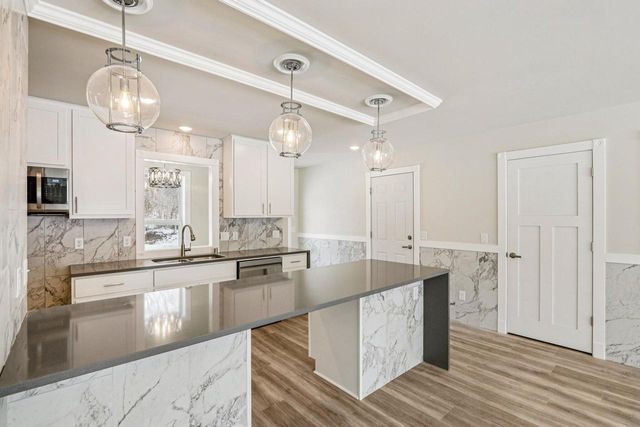 8106 Monroe STREET, Burlington, WI 53105