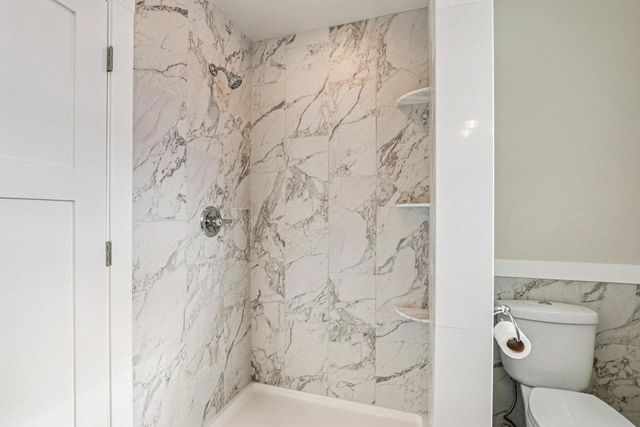 8106 Monroe STREET, Burlington, WI 53105