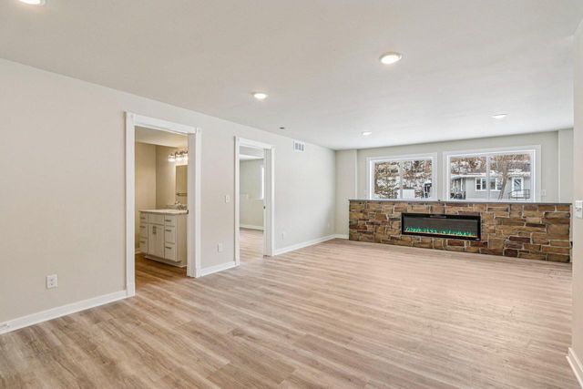 8106 Monroe STREET, Burlington, WI 53105