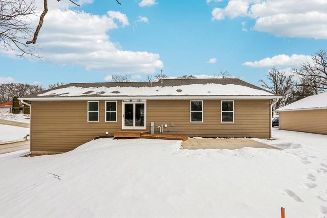 8106 Monroe STREET, Burlington, WI 53105