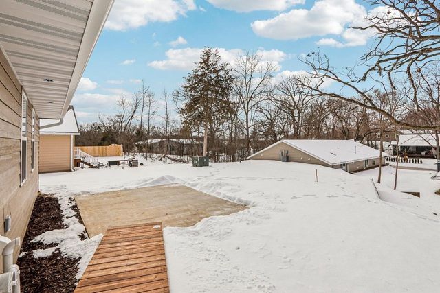 8106 Monroe STREET, Burlington, WI 53105