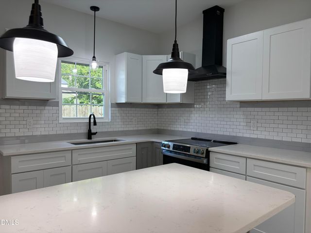 1111 Lincoln Street SE, Wilson, NC 27893