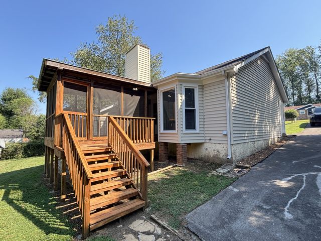 221 Bass Dr, Mount Juliet, TN 37122