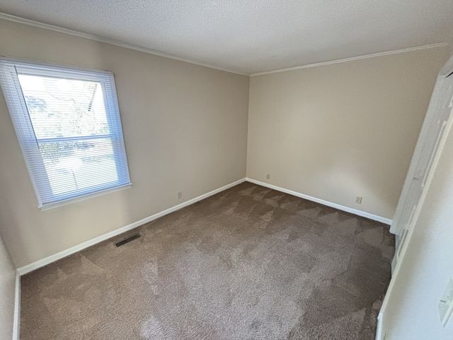 221 Bass Dr, Mount Juliet, TN 37122