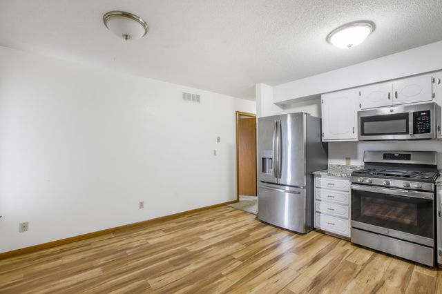 381 Spruce Street, Paynesville, MN 56362