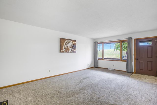 381 Spruce Street, Paynesville, MN 56362