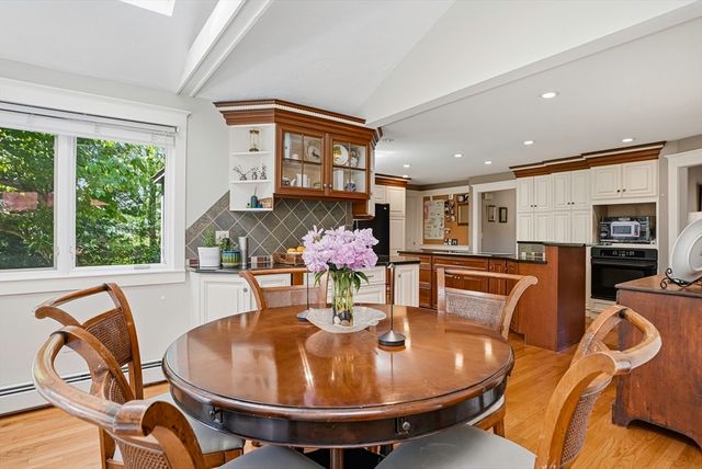 5 Diane Dr, Medway, MA 02053