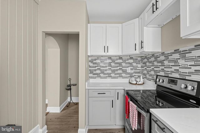 13 MILL ST, Darby, PA 19023