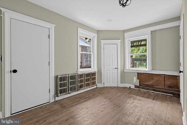 13 MILL ST, Darby, PA 19023
