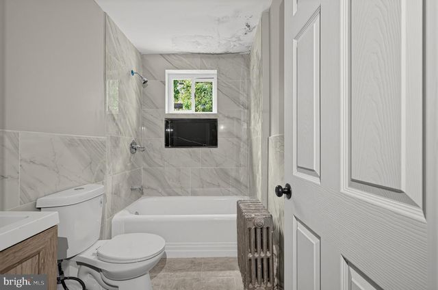 13 MILL ST, Darby, PA 19023