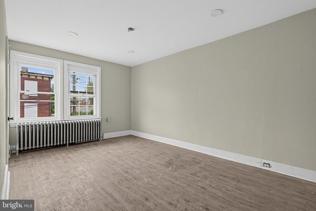 13 MILL ST, Darby, PA 19023