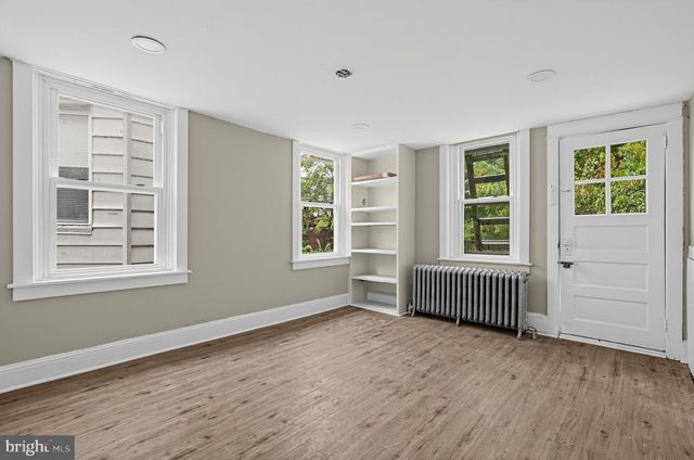 13 MILL ST, Darby, PA 19023