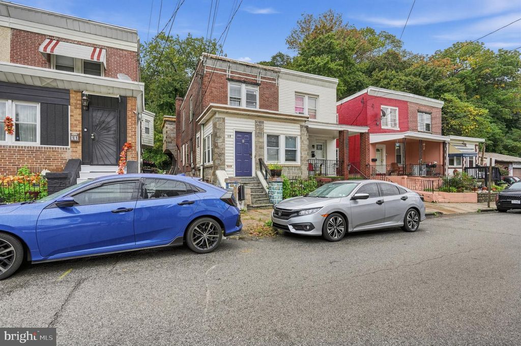 13 MILL ST, Darby, PA 19023