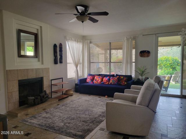 15014 S 13TH Place, Phoenix, AZ 85048