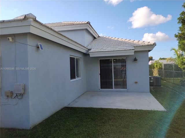 10169 SW 171st St, Miami, FL 33157