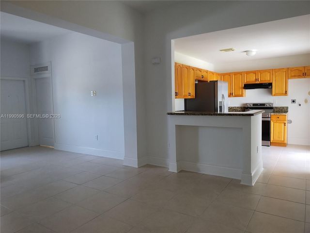 10169 SW 171st St, Miami, FL 33157