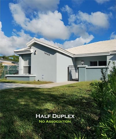 10169 SW 171st St, Miami, FL 33157