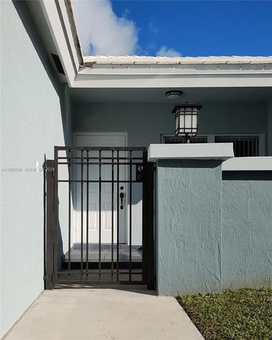 10169 SW 171st St, Miami, FL 33157