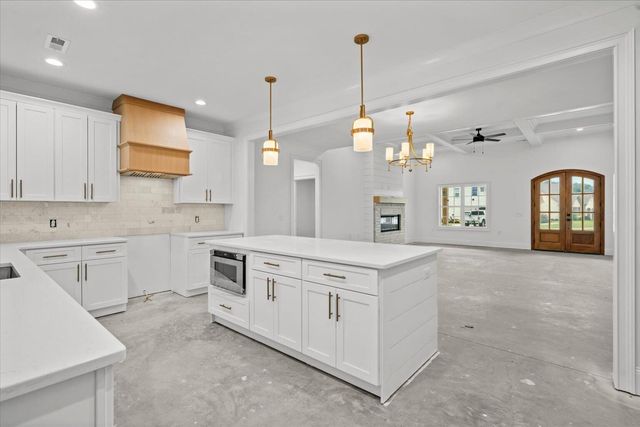 107 W Riley West Street, Chatsworth, GA 30705