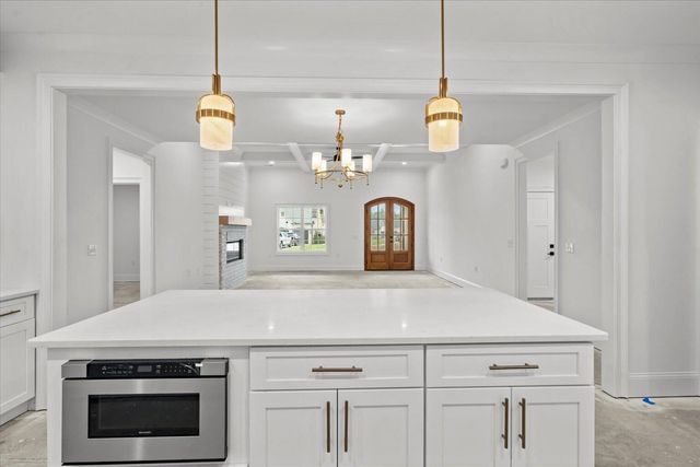 107 W Riley West Street, Chatsworth, GA 30705