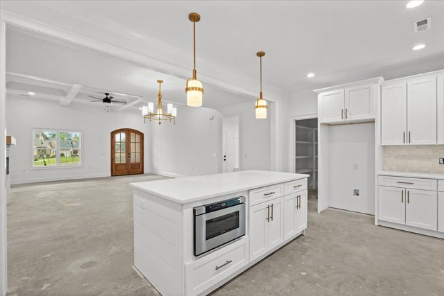 107 W Riley West Street, Chatsworth, GA 30705