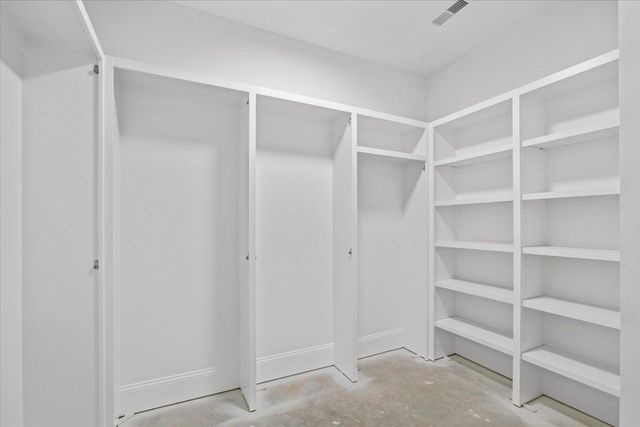 107 W Riley West Street, Chatsworth, GA 30705