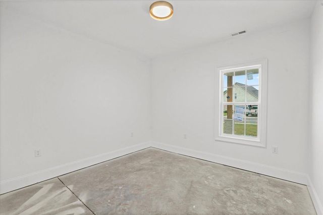 107 W Riley West Street, Chatsworth, GA 30705