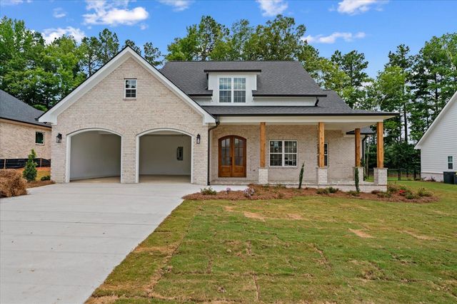 107 W Riley West Street, Chatsworth, GA 30705