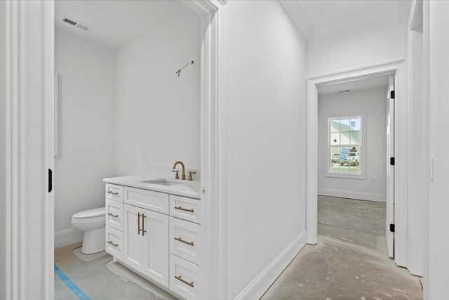 107 W Riley West Street, Chatsworth, GA 30705