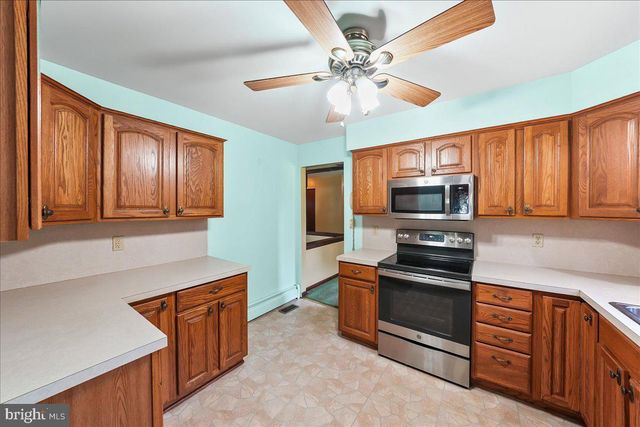 204 SKYCREST DR, Landenberg, PA 19350